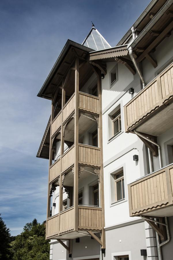 Seehotel Bellevue Zell am See Bagian luar foto