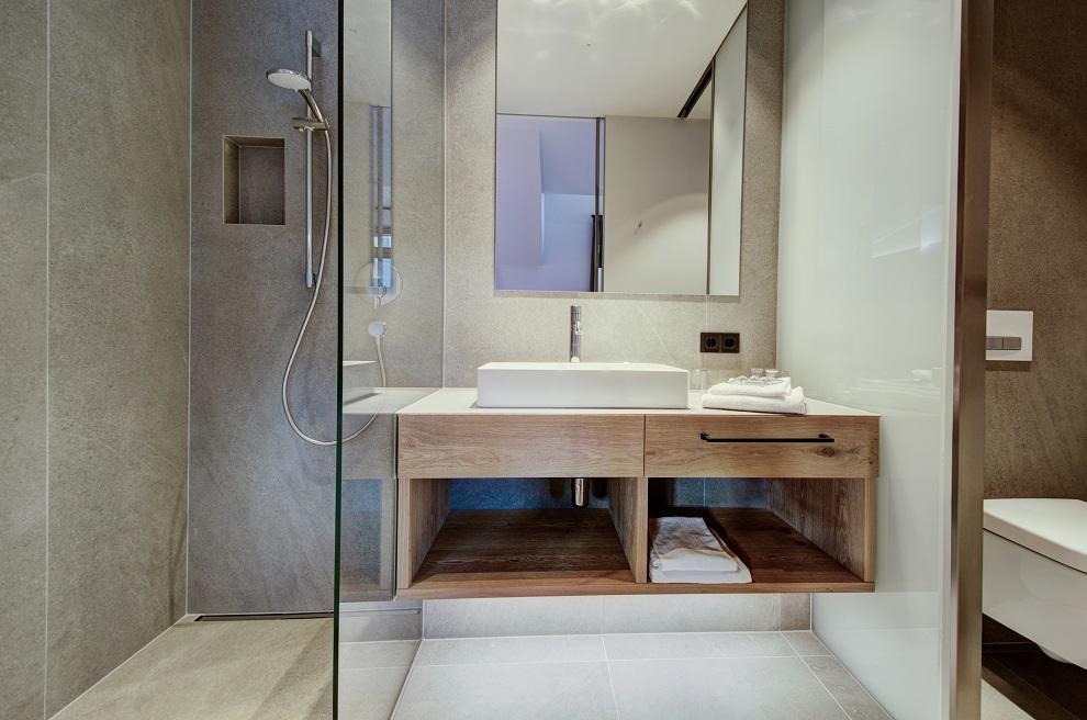 Seehotel Bellevue Zell am See Bagian luar foto