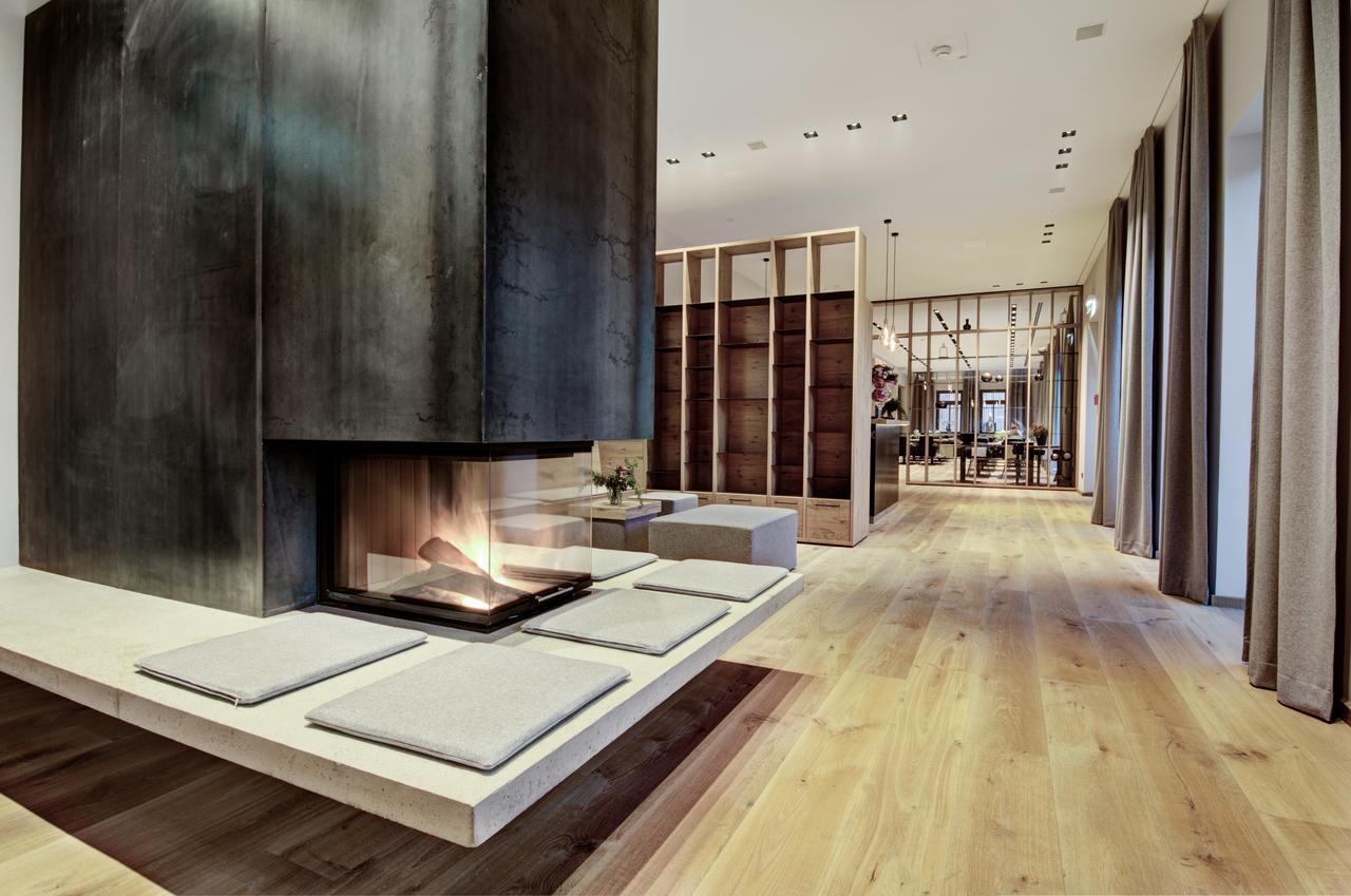 Seehotel Bellevue Zell am See Bagian luar foto