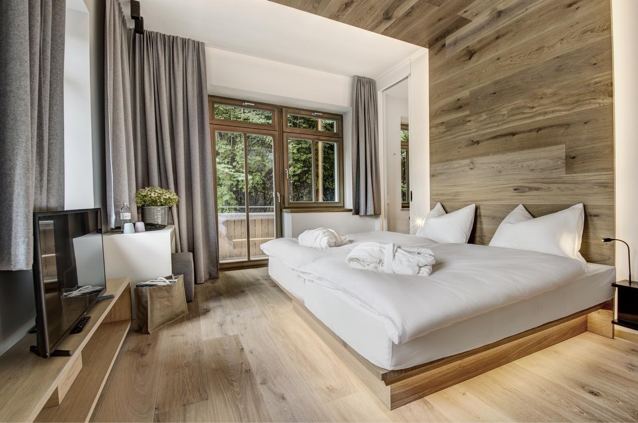 Seehotel Bellevue Zell am See Bagian luar foto